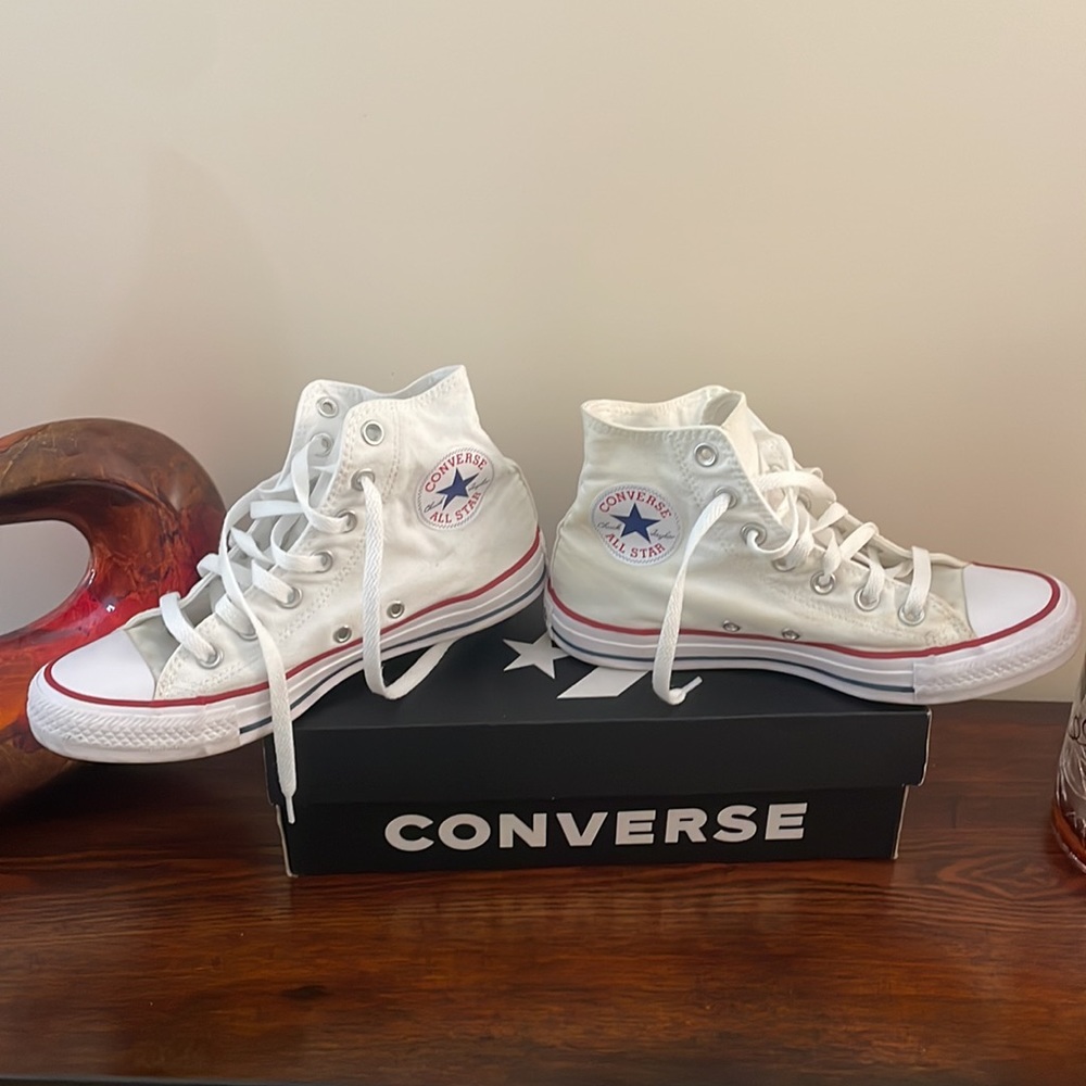 White converse